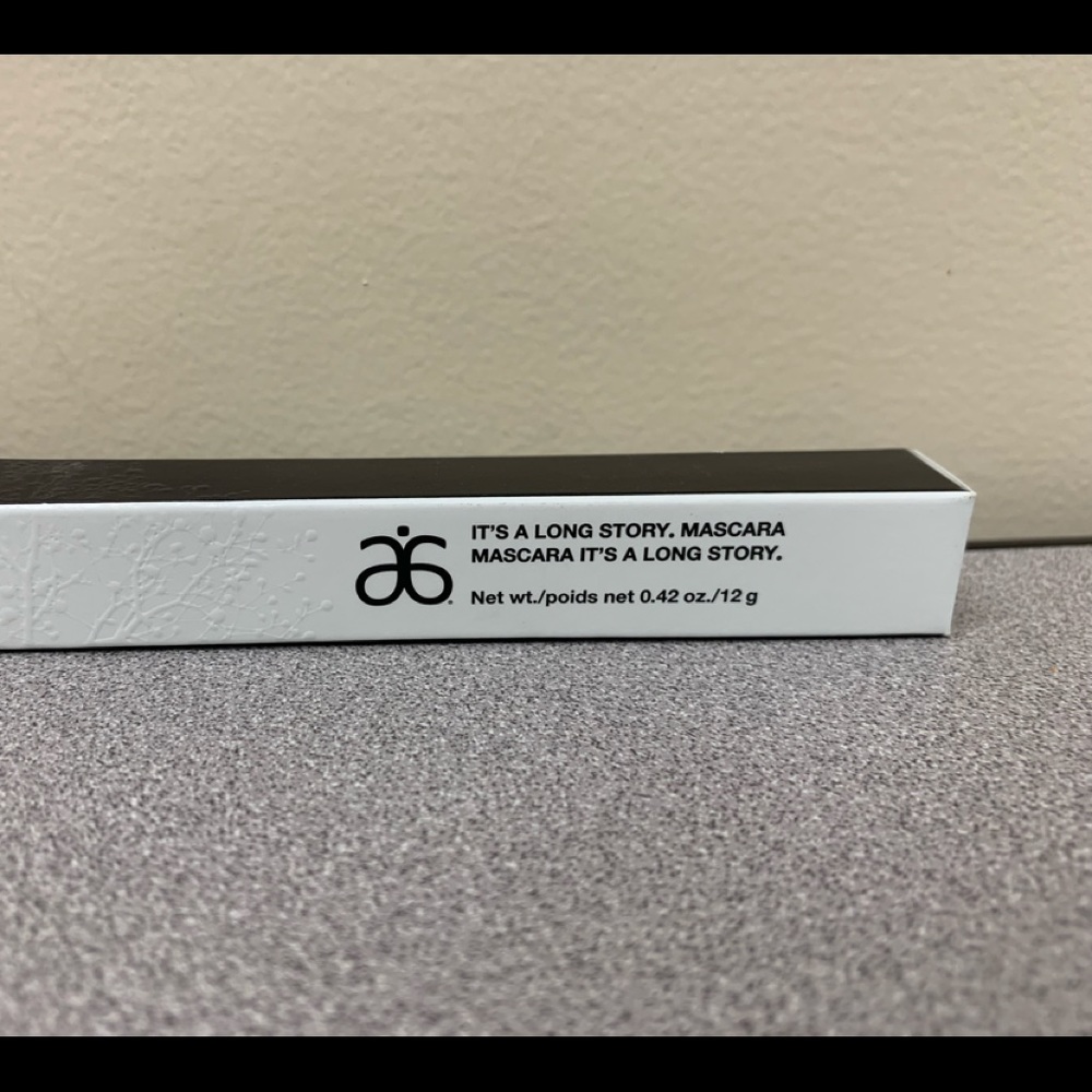 Arbonne It’s a Long Story Mascara
